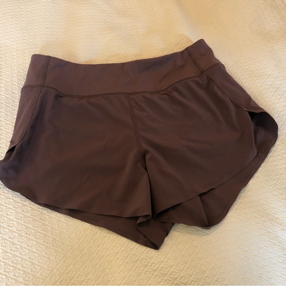 Athleta Run With It 3” Mauve Purple Workout Shorts - Picture 2 of 7